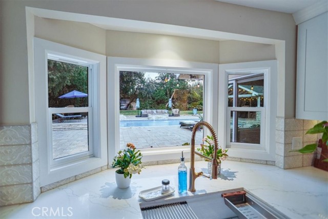 10624 Nevada Avenue, Chatsworth CA: https://media.crmls.org/medias/36d5b730-6976-4f6c-8d82-16e79ea59bb7.jpg