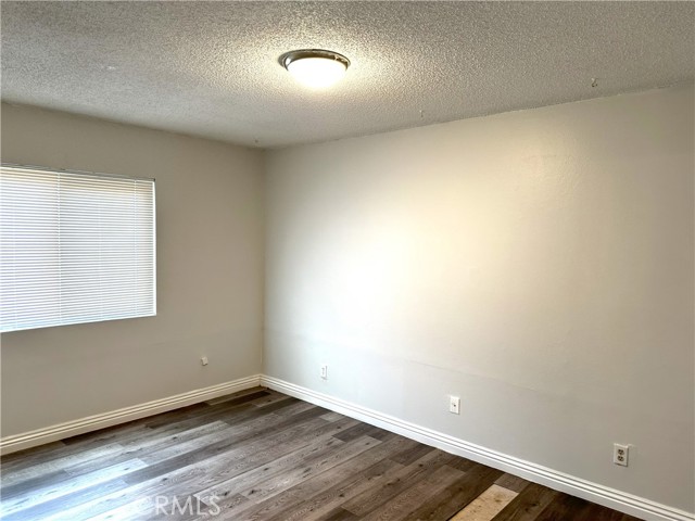 Detail Gallery Image 12 of 26 For 8616 N Loop Bld #2,  California City,  CA 93505 - 2 Beds | 1 Baths