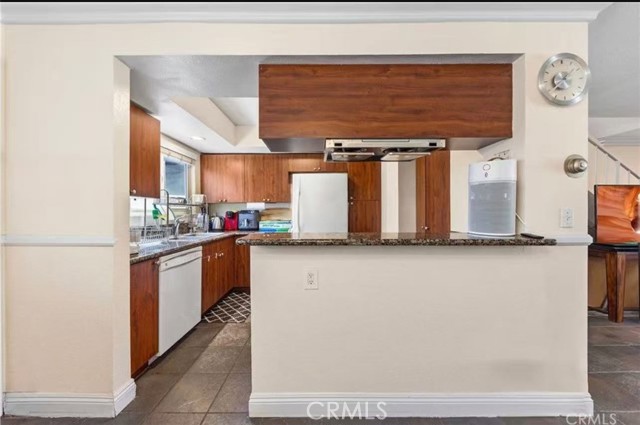 Detail Gallery Image 14 of 17 For 19214 La Puente, West Covina,  CA 91792 - 2 Beds | 1/1 Baths