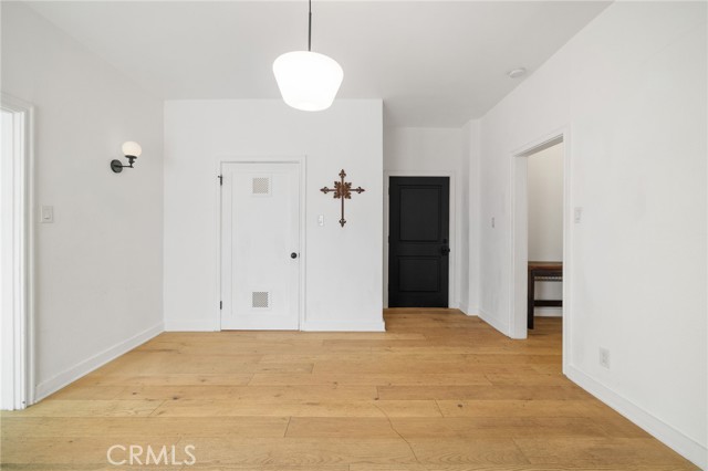 Detail Gallery Image 26 of 39 For 211 S Berendo St #3,  Los Angeles,  CA 90004 - 1 Beds | 1 Baths