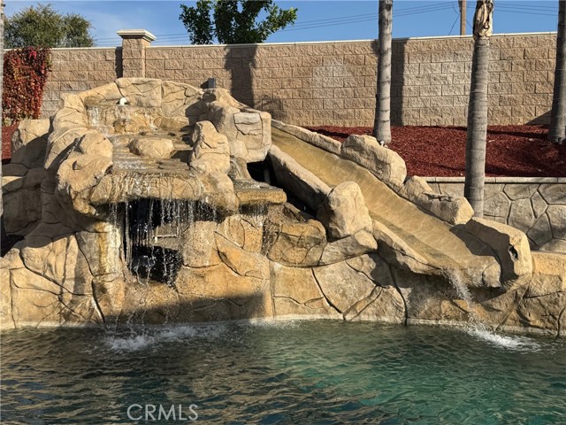 Detail Gallery Image 61 of 64 For 11818 Amethyst Ct, Jurupa Valley,  CA 91752 - 6 Beds | 3 Baths