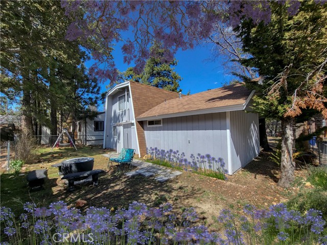 Detail Gallery Image 21 of 23 For 430 Cedar Ln, Sugarloaf,  CA 92386 - 3 Beds | 2 Baths