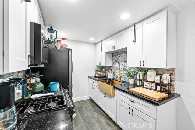 327 North 3RD, K photo 6