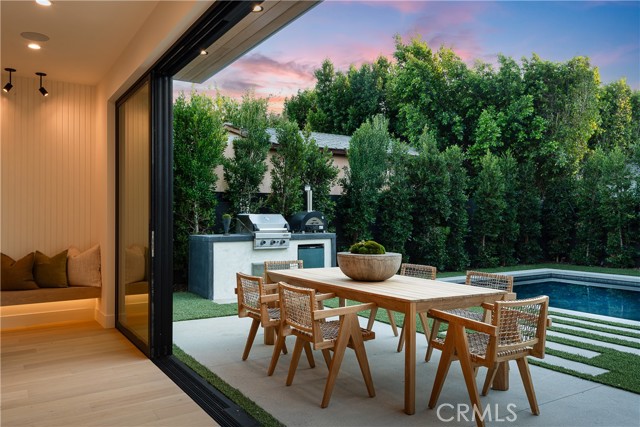 4455 Katherine Avenue, Sherman Oaks CA: https://media.crmls.org/medias/36dad069-12d7-4e01-b677-412090d67258.jpg
