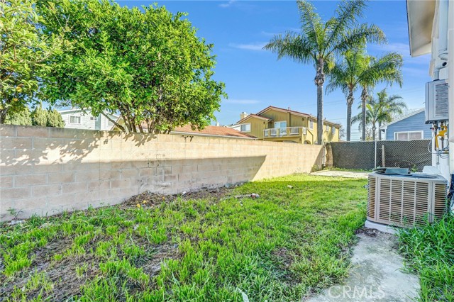 Detail Gallery Image 28 of 57 For 617 W 214th #1/2,  Carson,  CA 90745 - 2 Beds | 1 Baths