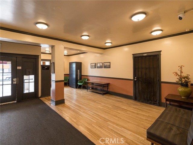 Detail Gallery Image 18 of 25 For 800 Pacific Ave #401,  Long Beach,  CA 90813 - 1 Beds | 1 Baths