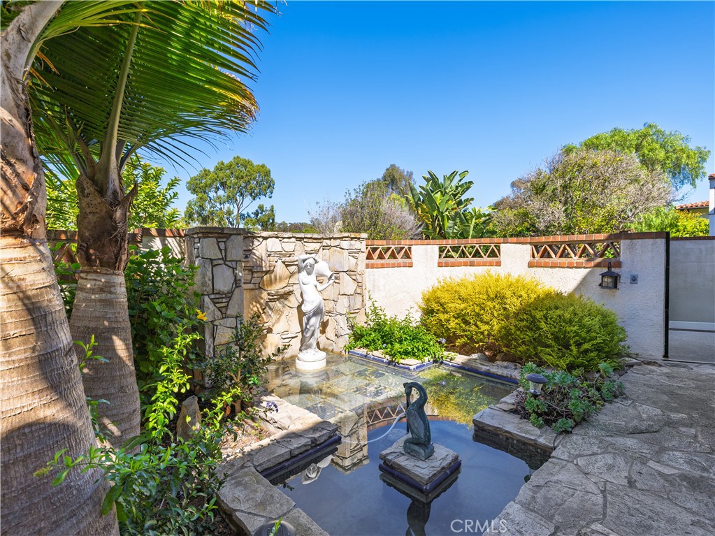 5. 2505 Via Pinale Palos Verdes Estates, CA 90274