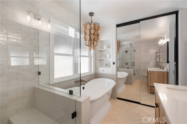 Detail Gallery Image 39 of 61 For 13822 Henstridge Cir, Tustin,  CA 92780 - 4 Beds | 3 Baths