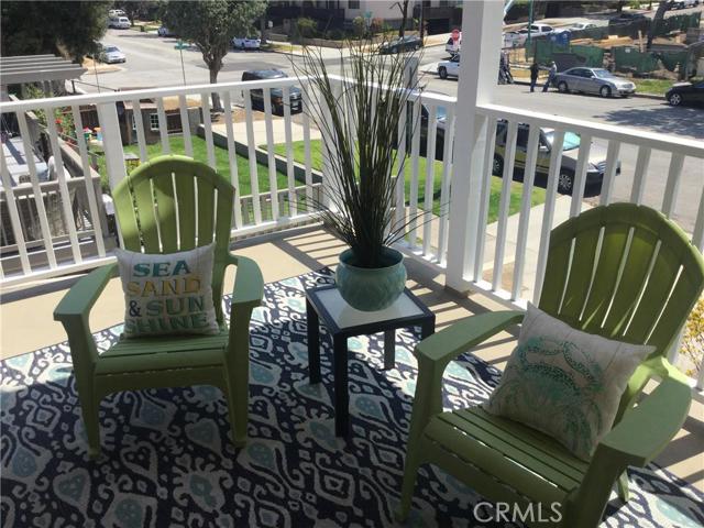 705 Broadway, Redondo Beach, California 90277, 2 Bedrooms Bedrooms, ,3 BathroomsBathrooms,Residential,Sold,Broadway,SB16129113