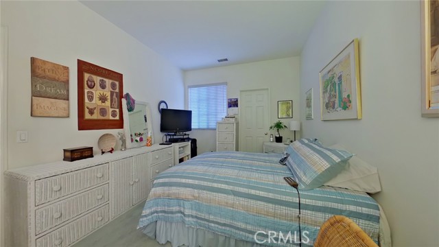 Detail Gallery Image 28 of 46 For 27903 Baneberry #10,  Valencia,  CA 91354 - 3 Beds | 3 Baths