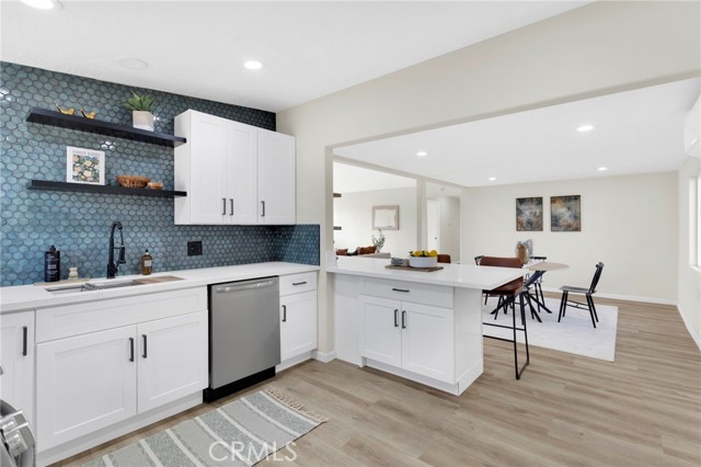 Detail Gallery Image 16 of 61 For 14344 Central Rd, Apple Valley,  CA 92307 - 4 Beds | 2 Baths