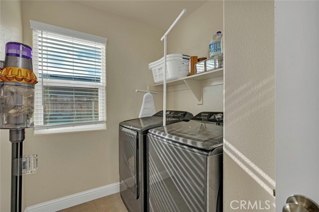 Detail Gallery Image 34 of 66 For 1765 Clearwater St, Tulare,  CA 93274 - 4 Beds | 2 Baths