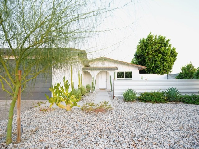 Detail Gallery Image 1 of 55 For 10304 Santa Cruz Rd, Desert Hot Springs,  CA 92240 - 3 Beds | 2 Baths