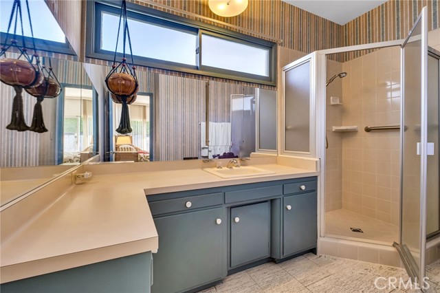 Detail Gallery Image 14 of 29 For 32206 Valor Pl, Rancho Palos Verdes,  CA 90275 - 3 Beds | 2/1 Baths