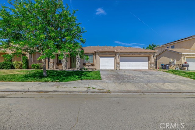43839 58th W Street, Lancaster CA: https://media.crmls.org/medias/36e26dd1-b24f-4c36-b89a-b0e5b0c61d65.jpg