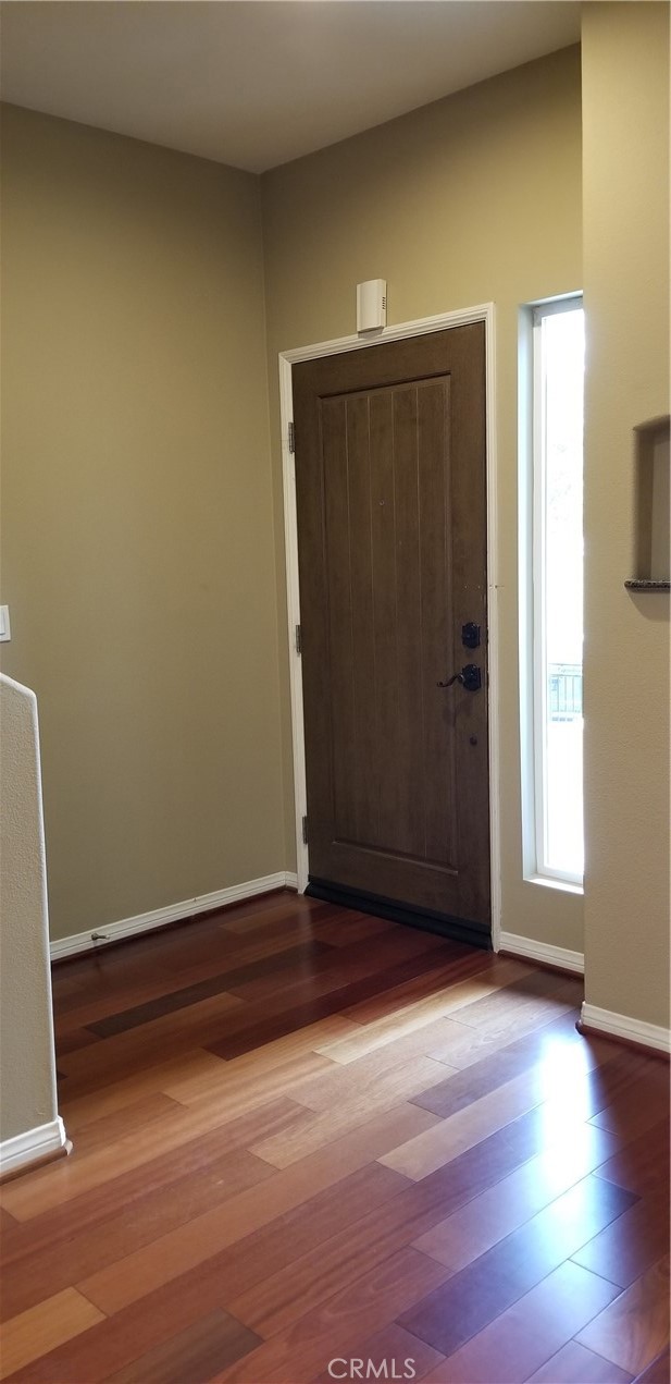 Detail Gallery Image 29 of 39 For 1704 Ruxton Ln #C,  Redondo Beach,  CA 90278 - 3 Beds | 2/1 Baths