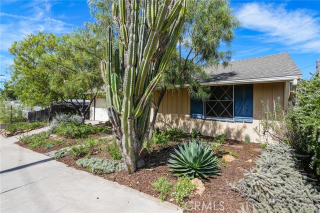 Detail Gallery Image 5 of 50 For 1901 Phillips Way, Los Angeles,  CA 90042 - 2 Beds | 1 Baths