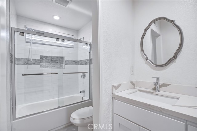 Image 64 of 73 For 3537 Foxglove Road