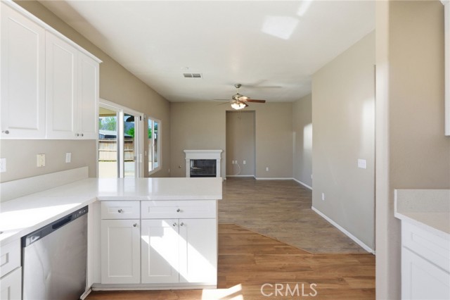 Detail Gallery Image 9 of 47 For 1677 Mesquite, Beaumont,  CA 92223 - 4 Beds | 2/1 Baths