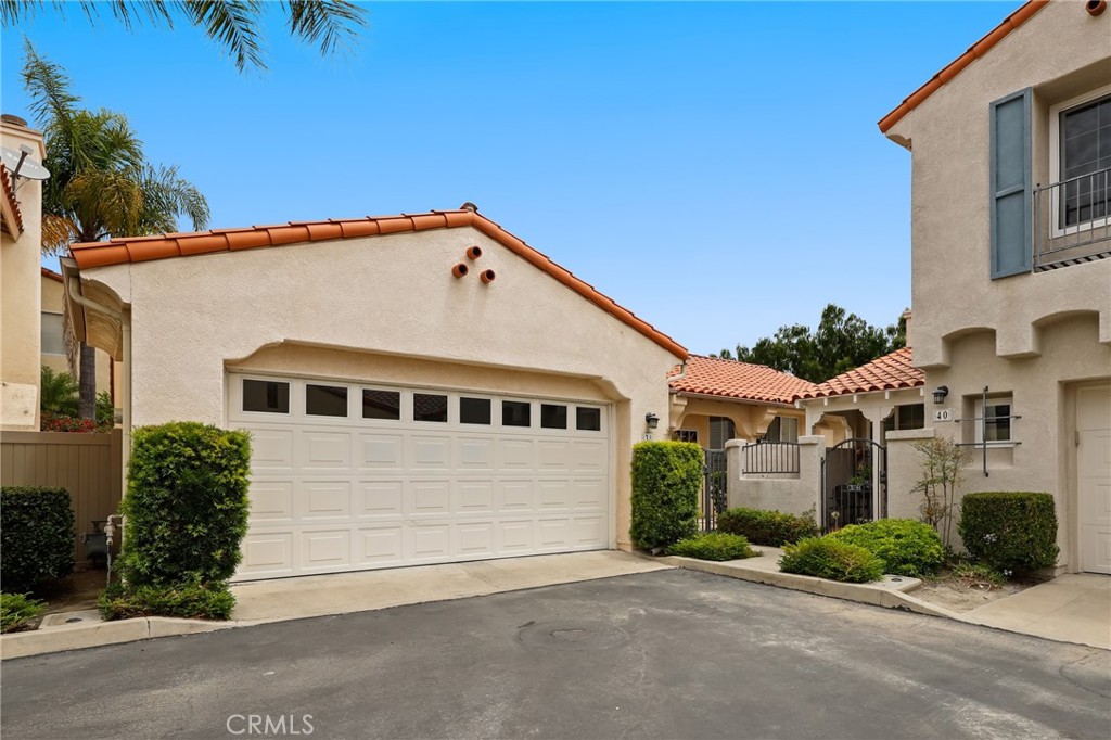 38 Colony Way