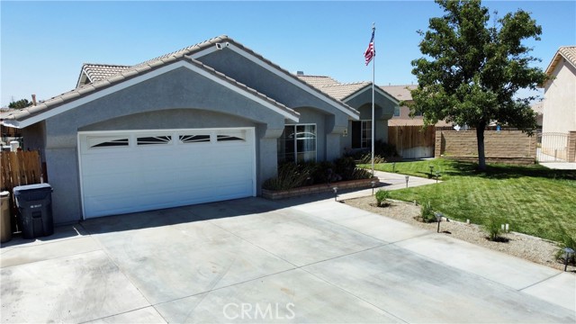 Detail Gallery Image 1 of 1 For 14446 Country Hollow Ct, Hesperia,  CA 92344 - 3 Beds | 2 Baths