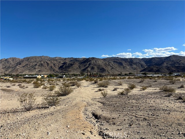 Detail Gallery Image 14 of 19 For 1 Morongo Rd, Twentynine Palms,  CA 92277 - – Beds | – Baths