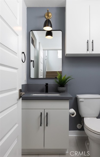15 Ebb Tide Circle, Newport Beach CA: https://media.crmls.org/medias/36e643eb-d796-43dd-836b-6e50e0426f32.jpg