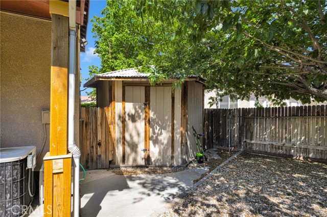 Detail Gallery Image 39 of 47 For 13249 Sundance, Victorville,  CA 92392 - 4 Beds | 2/1 Baths