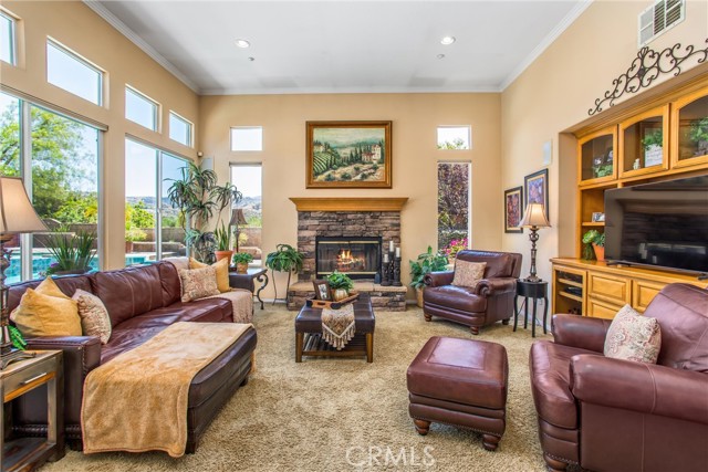 Detail Gallery Image 2 of 72 For 2109 Canyon View Ln, Redlands,  CA 92373 - 4 Beds | 4 Baths