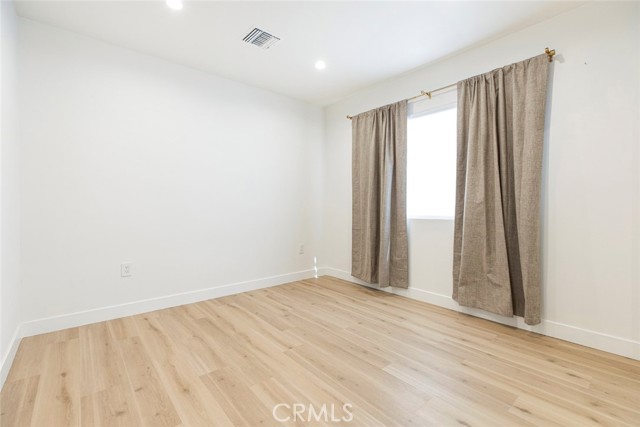Detail Gallery Image 27 of 57 For 7106 Teesdale Ave, North Hollywood,  CA 91605 - 3 Beds | 2 Baths