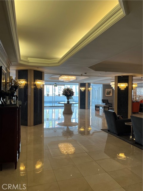 Detail Gallery Image 5 of 26 For 10660 Wilshire Bld #1707,  Los Angeles,  CA 90024 - 3 Beds | 3/1 Baths