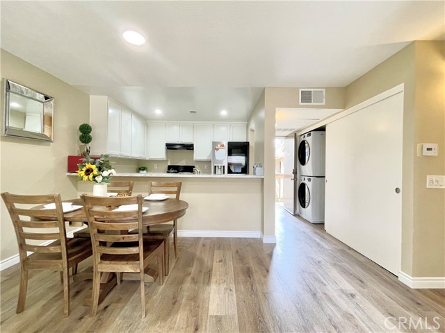 Detail Gallery Image 10 of 20 For 263 Tangelo #354,  Irvine,  CA 92618 - 3 Beds | 1 Baths