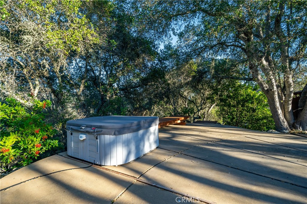 https://media.crmls.org/medias/36eadea2-0485-4cea-9f29-407b139bfacb.jpg?preset=X-Large