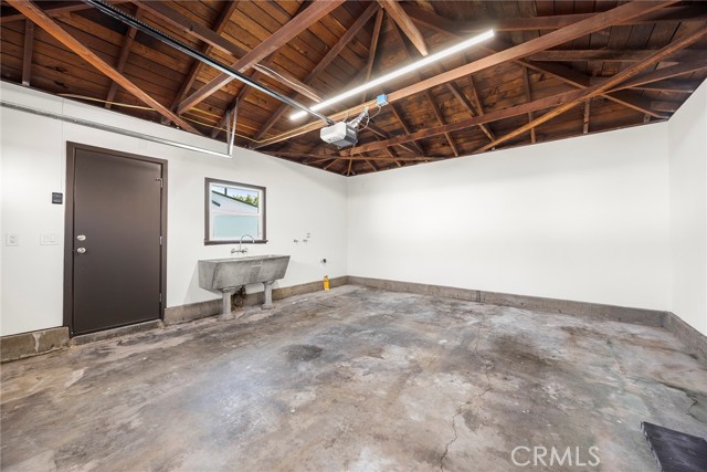 Detail Gallery Image 30 of 31 For 12306 Julius Ave, Downey,  CA 90242 - 4 Beds | 3 Baths