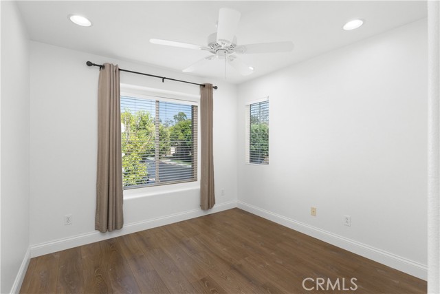 Detail Gallery Image 19 of 42 For 50 Sapphire, Irvine,  CA 92602 - 3 Beds | 2/1 Baths