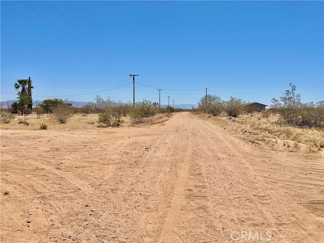 60607 Stearman Road, Landers, California 92285, 2 Bedrooms Bedrooms, ,1 BathroomBathrooms,Manufactured On Land,For Sale,Stearman,JT24123395