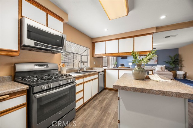 Detail Gallery Image 19 of 32 For 3881 Valle Vista Dr, Chino Hills,  CA 91709 - 3 Beds | 2 Baths