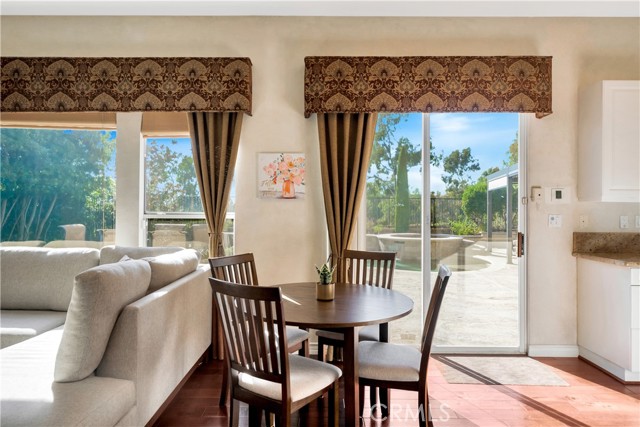 Detail Gallery Image 19 of 73 For 25652 Pacific Crest Dr, Mission Viejo,  CA 92692 - 4 Beds | 2/1 Baths