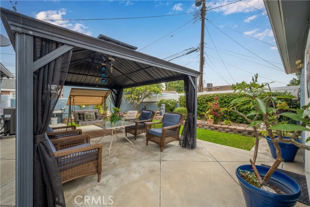 13622 Benfield Avenue, Norwalk CA: https://media.crmls.org/medias/36ee9534-70d9-4cf9-b61e-60954592b329.jpg