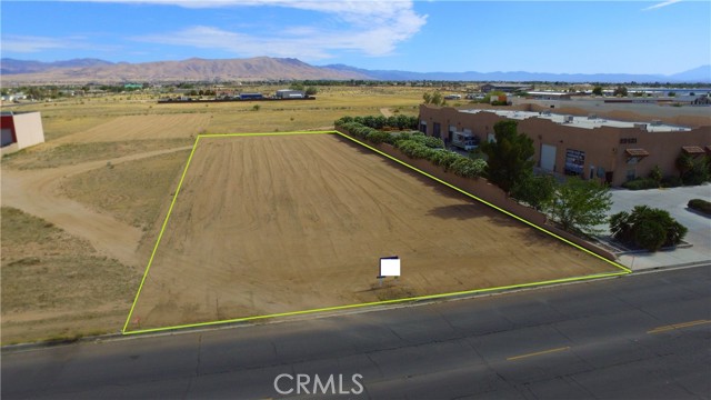 0 Powhatan Road, Apple Valley CA: https://media.crmls.org/medias/36eecb7b-e4ee-4299-93a0-22ad1be1e521.jpg
