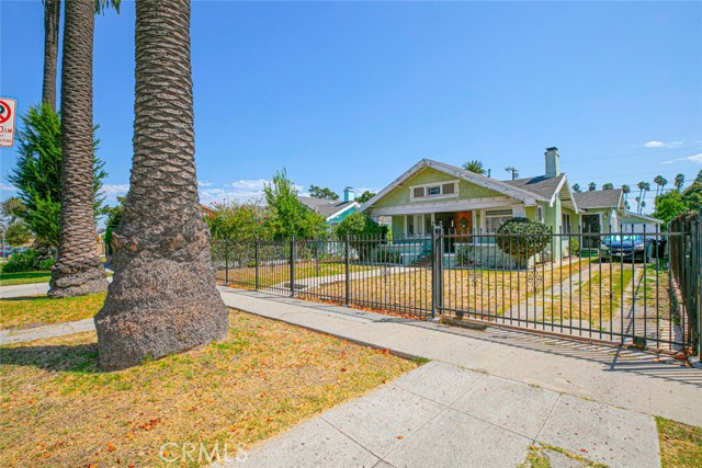 4620 2Nd Ave, Los Angeles, CA 90043