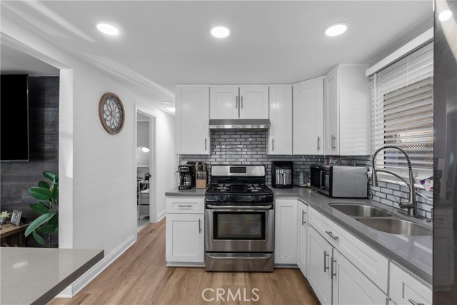 12401 filmore, Sylmar CA: https://media.crmls.org/medias/36effbe4-a220-4927-9a57-042b4c83f067.jpg