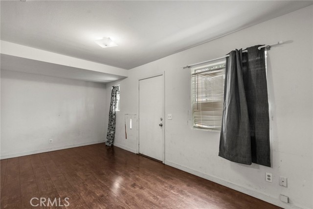 Detail Gallery Image 21 of 32 For 2619 Trinity St, Los Angeles,  CA 90011 - – Beds | – Baths
