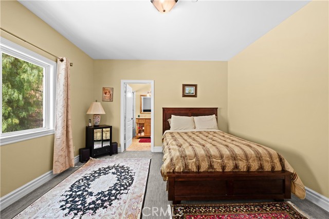 9 Zanja Lane, Bell Canyon CA: https://media.crmls.org/medias/36f06642-dbb2-48f7-a006-b8e3b3915908.jpg