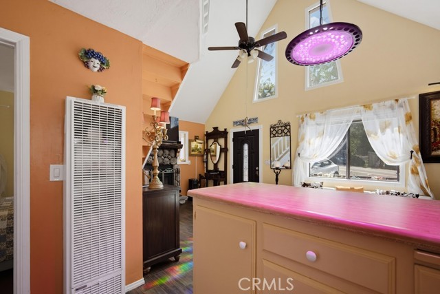 789 Arosa Drive, Crestline, CA 92325