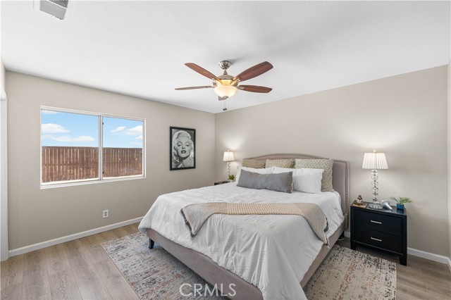 1472 Bedford Avenue, Rosamond CA: https://media.crmls.org/medias/36f0bddd-60fa-478c-a891-447719d922f5.jpg