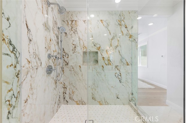 241 Abacus, Irvine CA: https://media.crmls.org/medias/36f1095c-b56d-455d-a2e6-372dc843d526.jpg