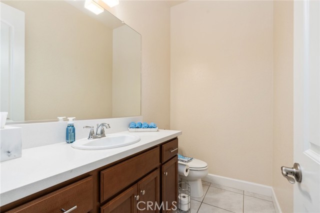 Detail Gallery Image 28 of 47 For 3024 Seaside Ave, Tulare,  CA 93274 - 5 Beds | 2/1 Baths