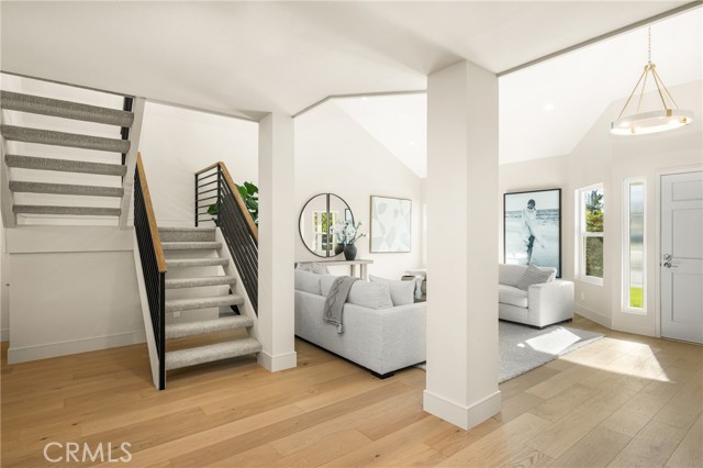 Detail Gallery Image 9 of 60 For 11 Thunder Trl #6,  Irvine,  CA 92614 - 4 Beds | 2/1 Baths