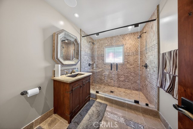 Detail Gallery Image 42 of 64 For 11159 Mcvine, Sunland,  CA 91040 - 4 Beds | 4 Baths